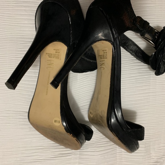 Shoes - Picture 7 of 16